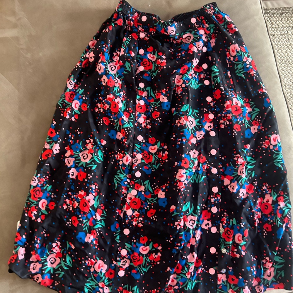 Marc Jacobs Vibrant Floral A-Line Skirt with button snaps